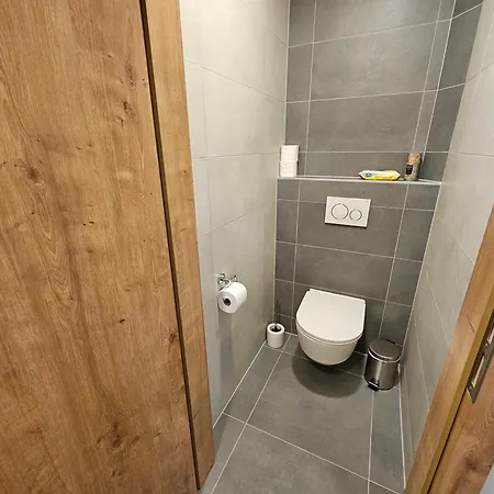 Luxusni 3kk U Namesti - Klicperova * Χράντεκ Κράλοβε