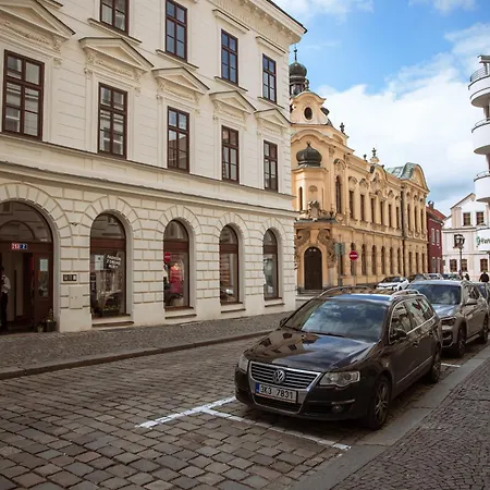 아파트 Luxusni 3kk U Namesti - Klicperova